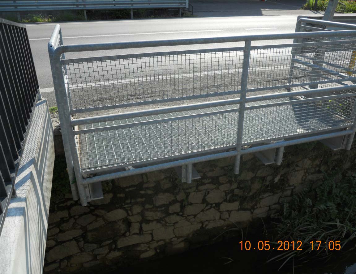 Figura 12. Piazzola per utenti di mezzi pubblici Piazzola di sosta