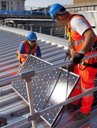 Blackfriars Bridge, il ponte solare di Londra
